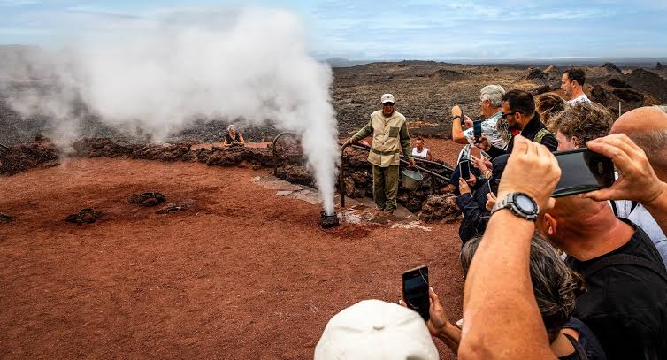 visiter Timanfaya en Français avec un guide